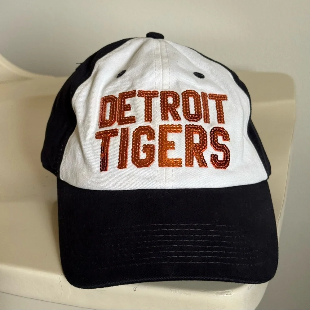 Victoria's Secret PINK x 47 Brand Detroit Tigers Hat Baseball Hat Orange Sequins